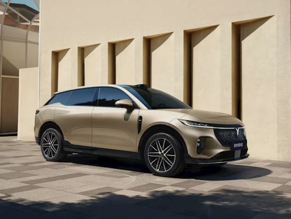 天胜资产 搭载华为智驾座舱全家桶！全新岚图知音官宣 8月底上市